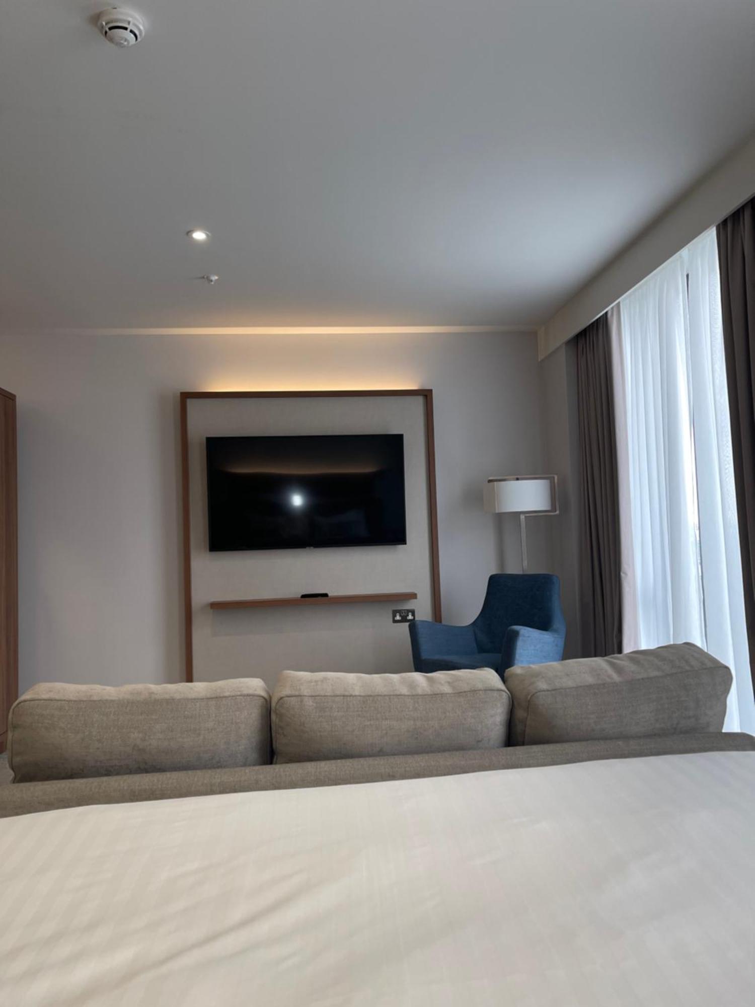 คอร์ทยาร์ด ลอนดอน ฮีทโธรว์ แอร์พอร์ต Hotel Harlington  ภายนอก รูปภาพ